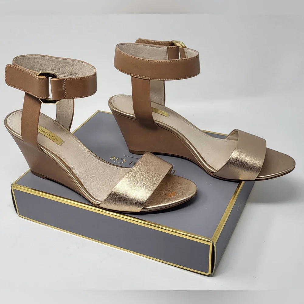 Louise et Cie Ankle Strap Sandle Wedge Shoes 8.5M Fawn/Tan Leather Upper/Lining - Picture 8 of 14